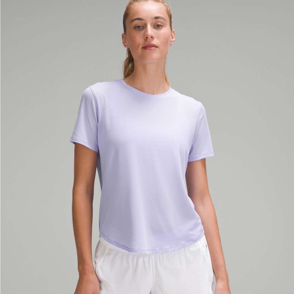 lululemon athletica Light Purple Short Sleeve Top